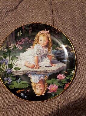 Danbury Mint Children of the Week Collector Plate MONDAY'S CHILD by Elaine Gigil
